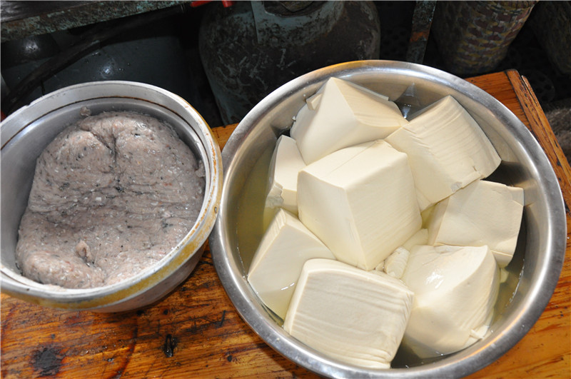 �������� �׶���.jpg