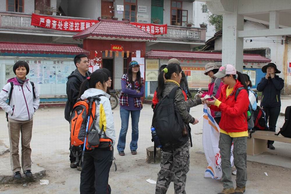 �򿪶����ո����