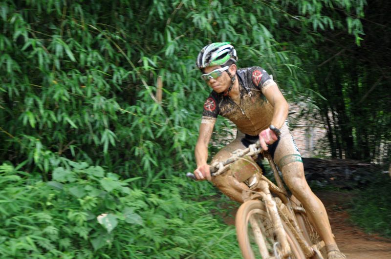 ��Ƭ���г�ԽҰ�� 004.jpg