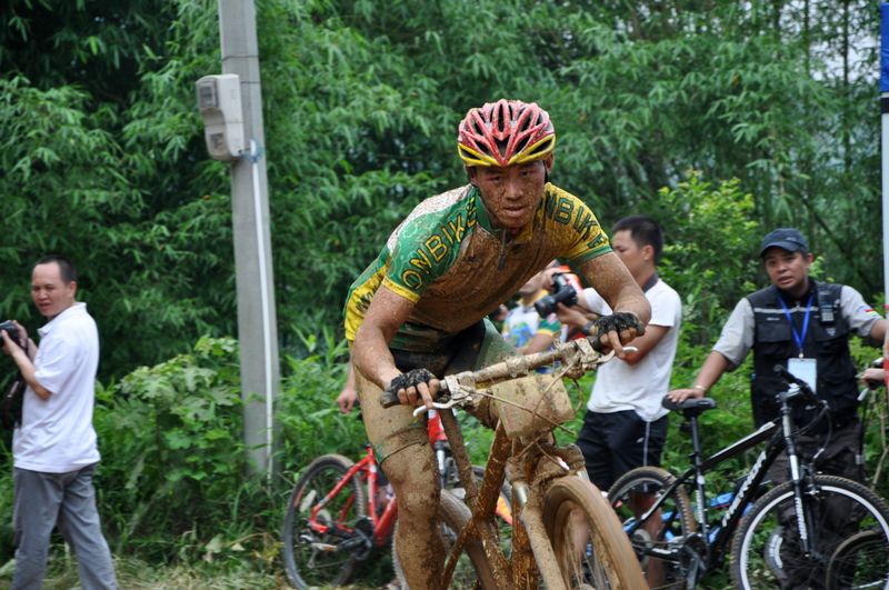 ��Ƭ���г�ԽҰ�� 035.jpg