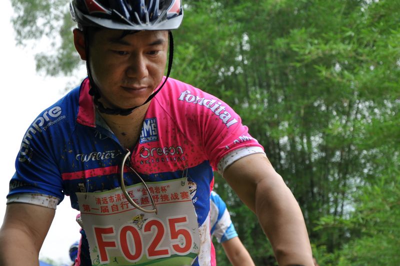 ��Ƭ���г�ԽҰ�� 085.jpg