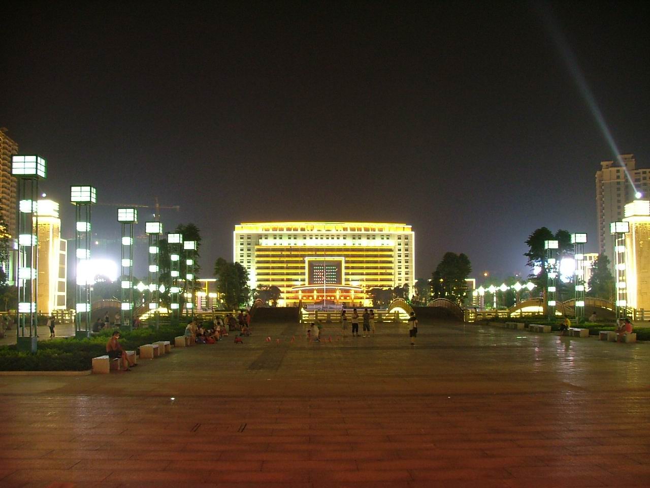 ��Զ�������㳡