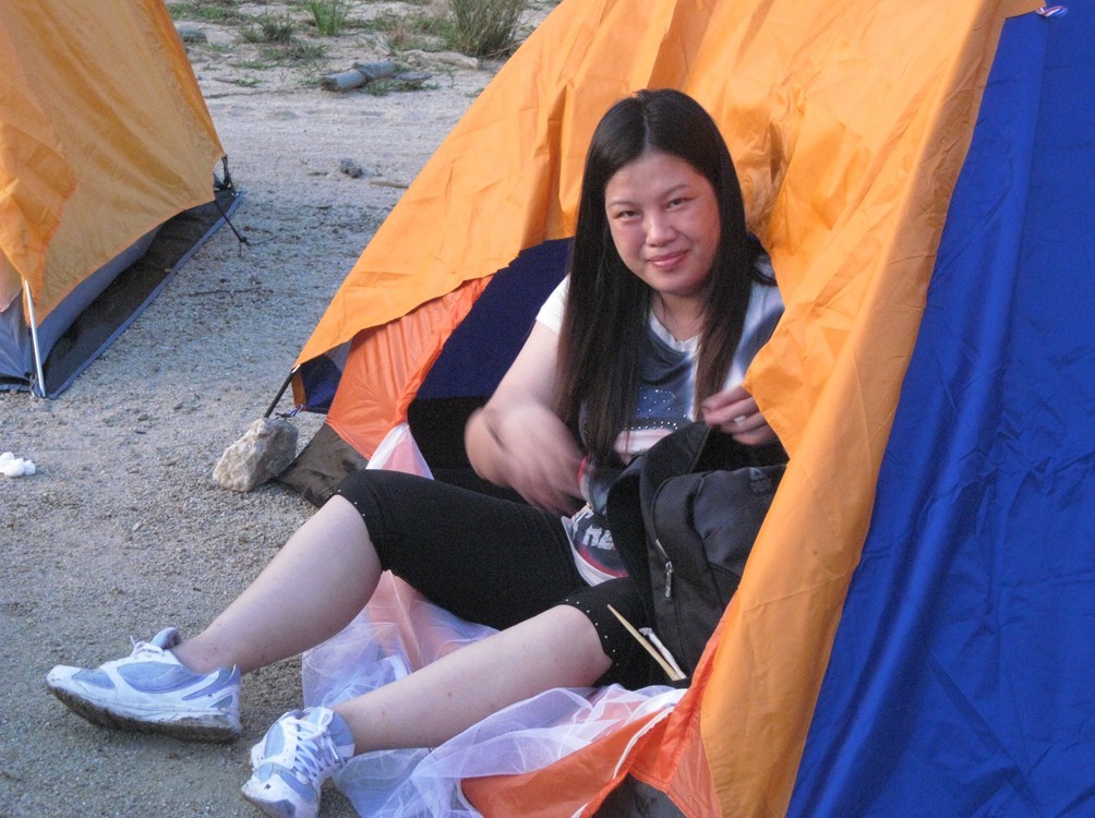 �ɰ����͵���Ů