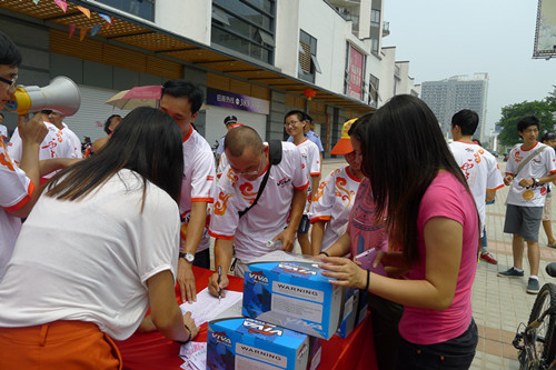 �ɷ����Ƚ��ֳ�