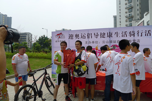 ���Ƚ�����