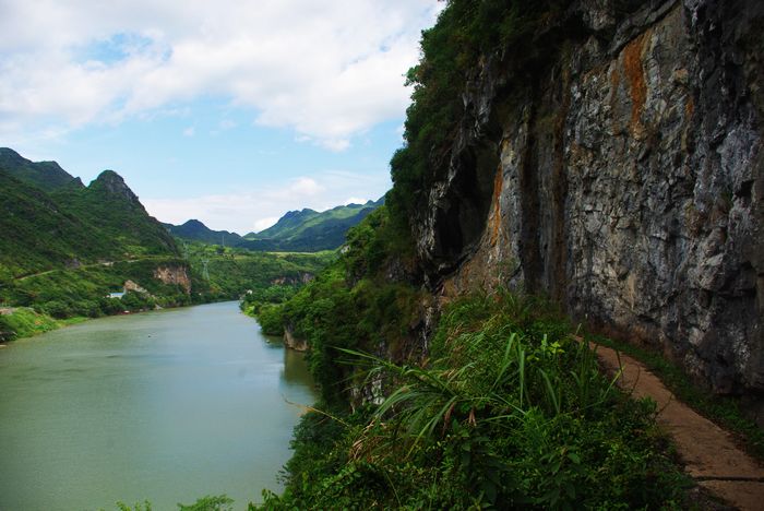 �Ҵ����ϡ�������С·