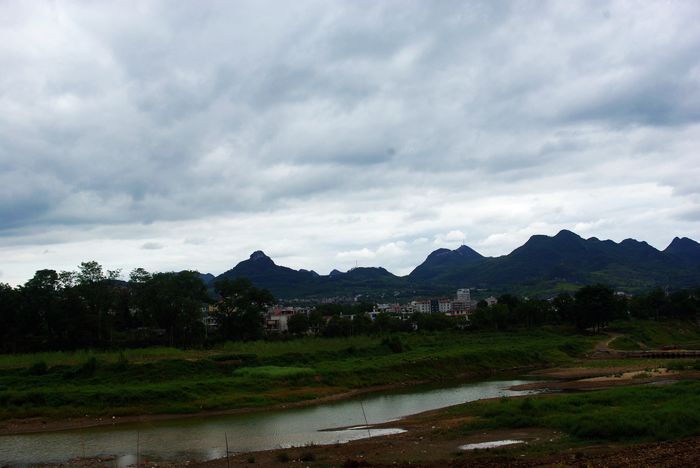 Զ������