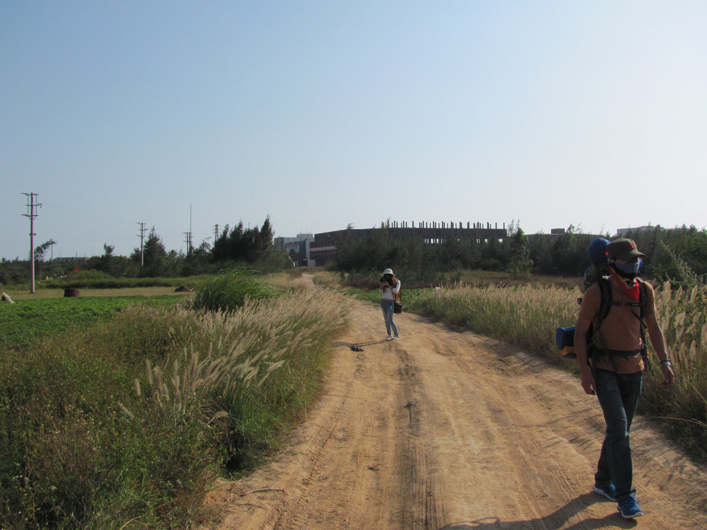 �ú�����β��