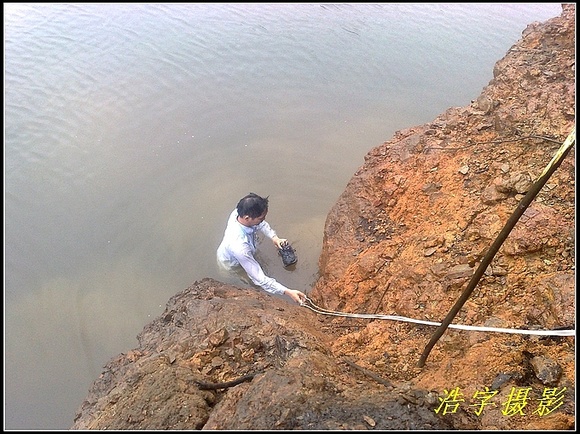 �۾����ֻ������ˡ��������۾��ʹ���Զ�������ˮ����