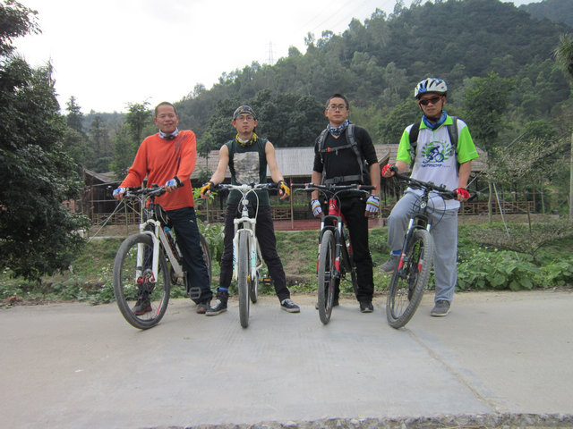 ���գ������������Ұţ �����ҷֱ���  ����  ��  С��  �꼾