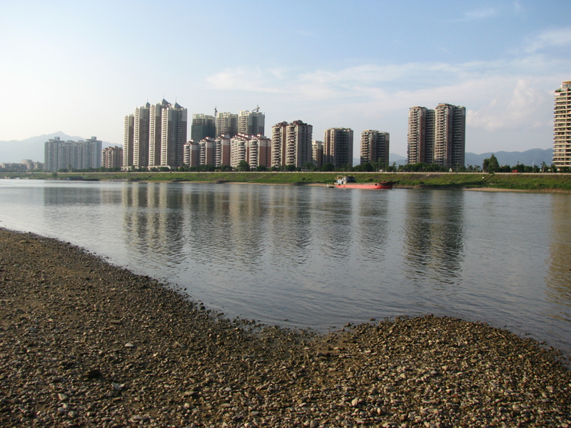 ��Զ 035_����.jpg