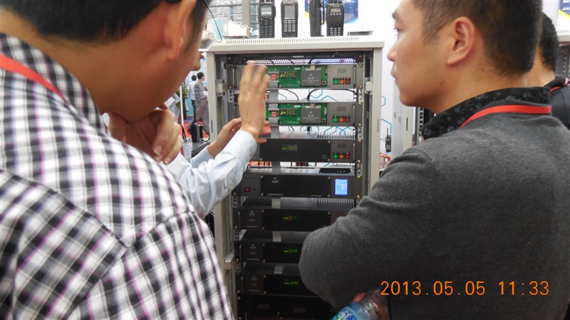 �����м�