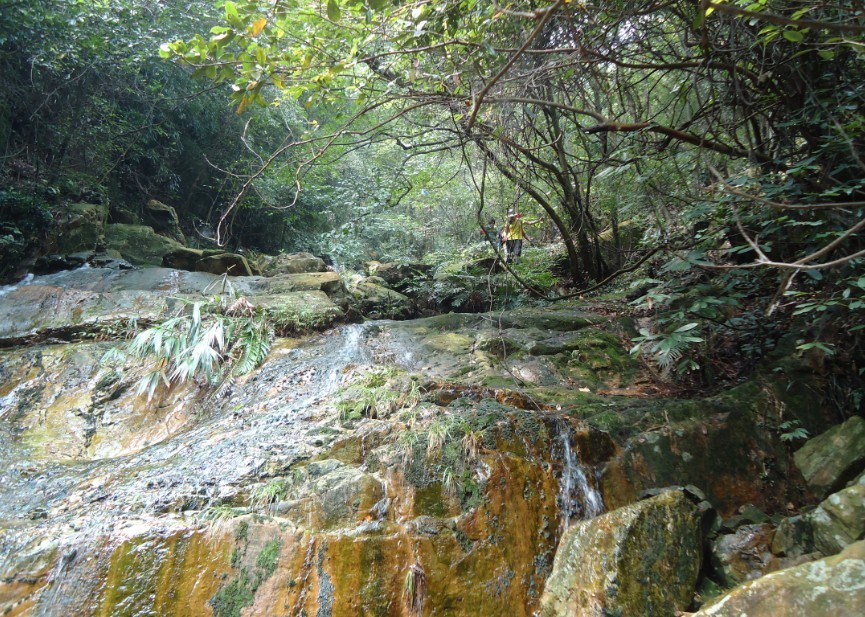 ����ɽ·�� 6.jpg