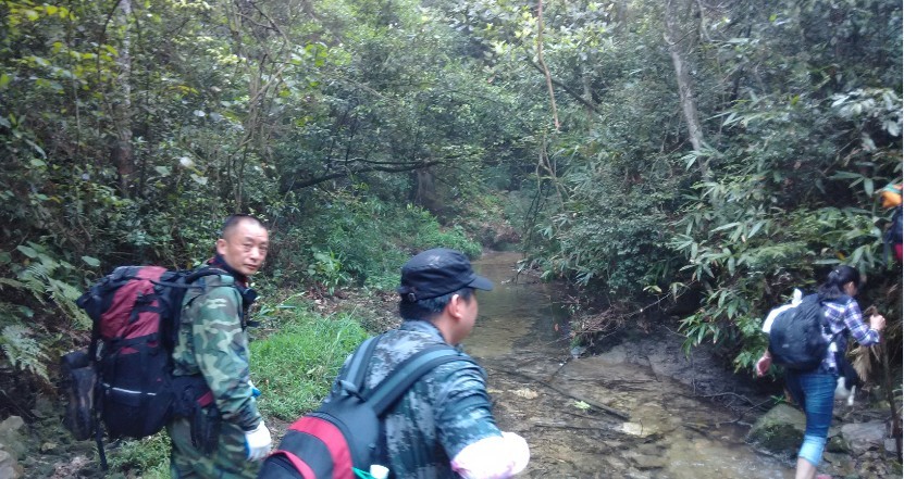 ���׺ܾ�ְ~���Ŷ�����һ��һ��ͨ��~���������һ��ͨ����