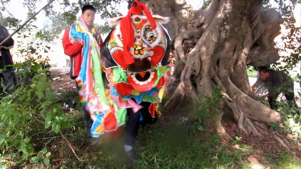 ������С ��������ʨ�ӿ���.jpg