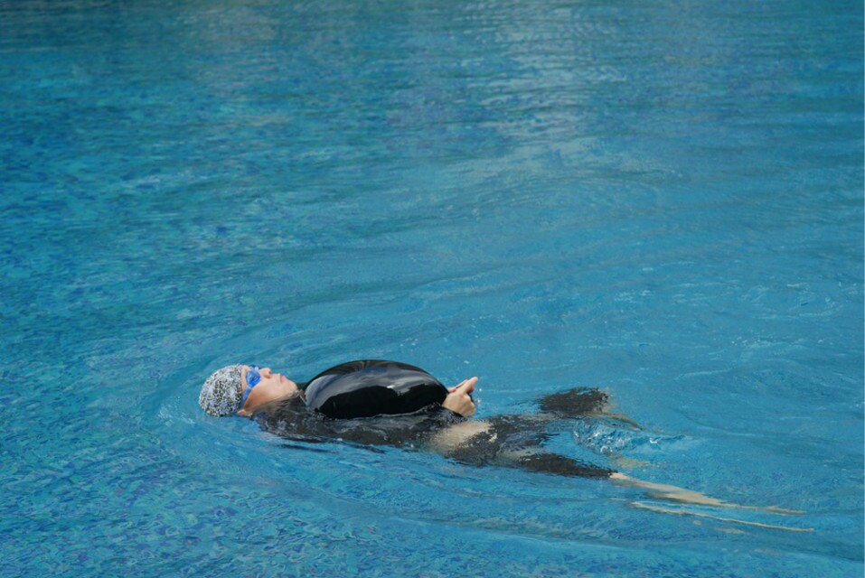 ������������Ӿ���Ծ�