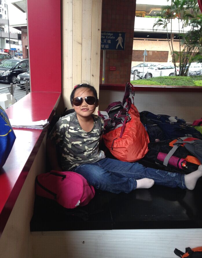 Ů����ʼͦ�˷ܣ���֪����ͷ�ں���