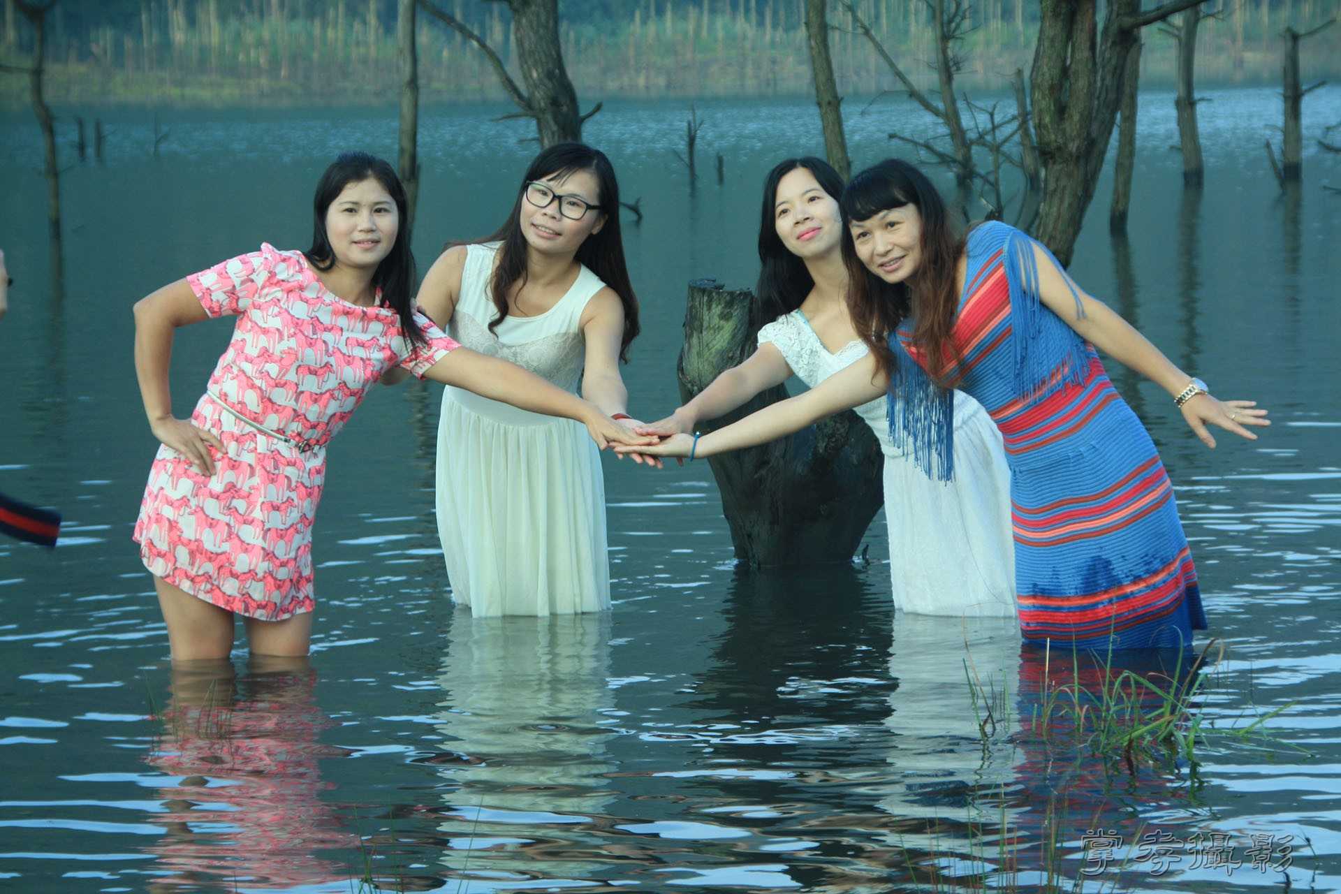 �����˼Ҷ� (128).jpg