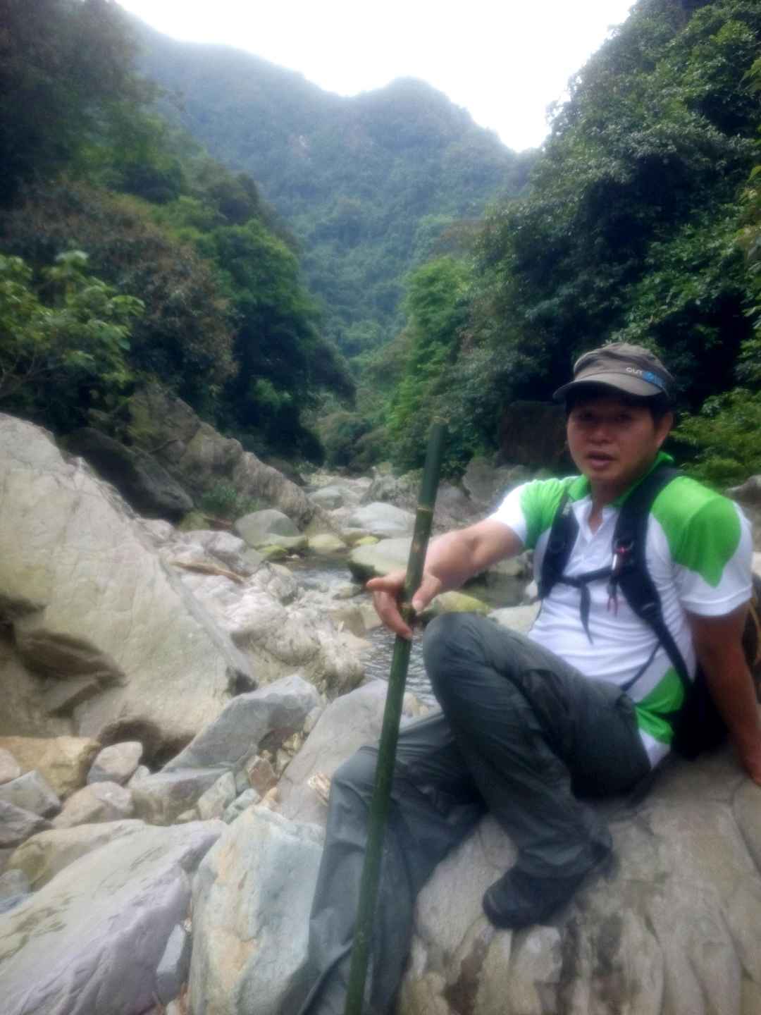 sixfoot_1439096198696 - .jpg