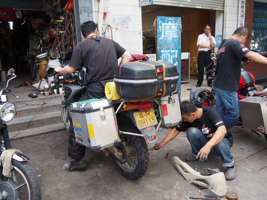 �����ܵ�Ħ�г�ά�޵�ά������