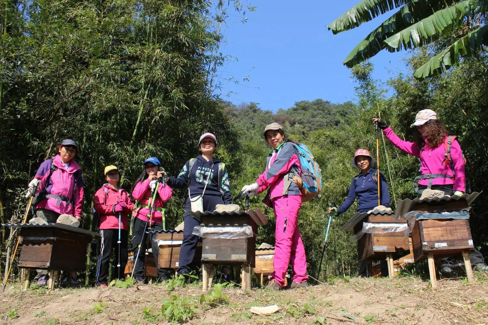 ÿֻ�䷿�ֶ��и�Ů����