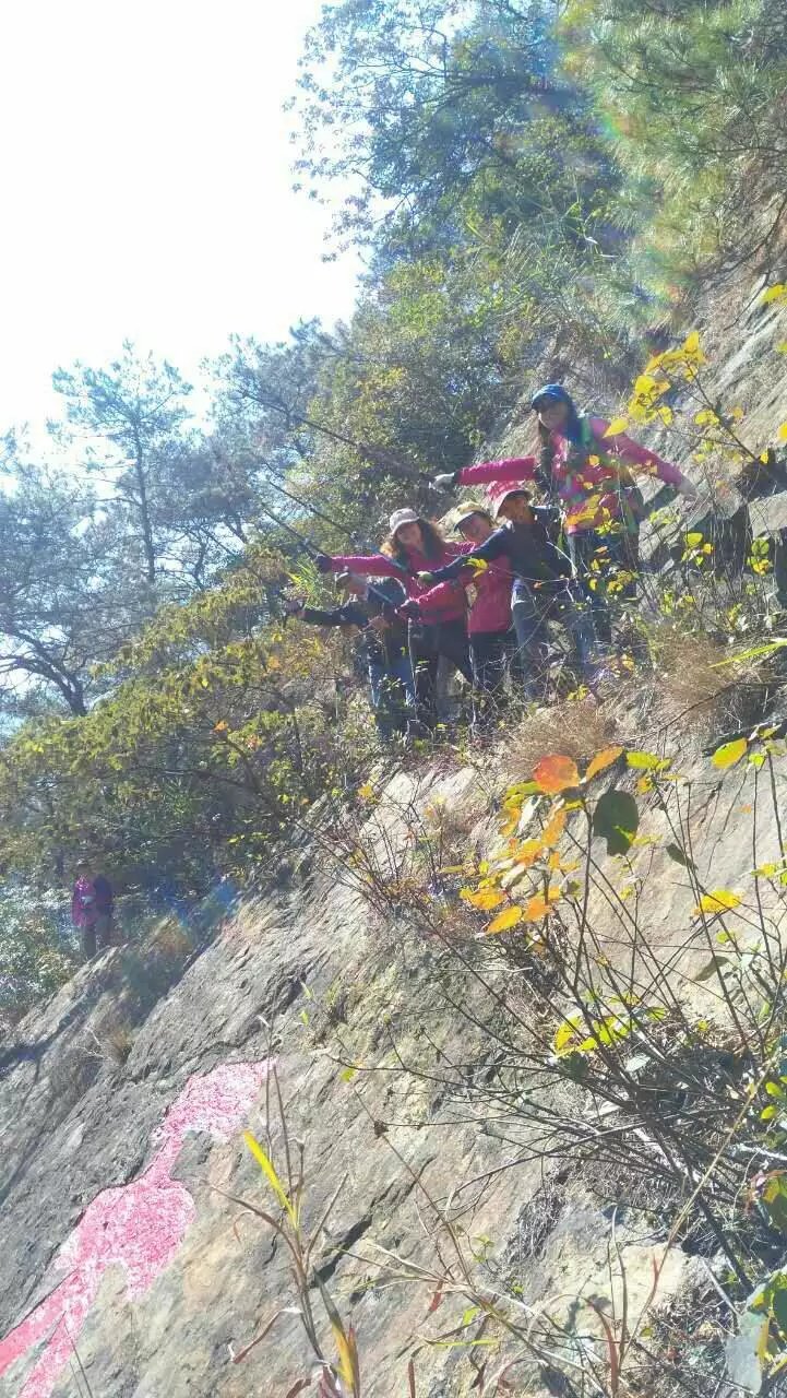 �����쿪��ԶϿ����Ŀ�ĵز�Զ�ˣ�����˷ܼ���