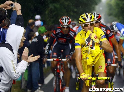 �ڳ�����������