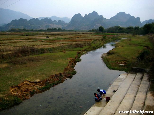 Ӣ������