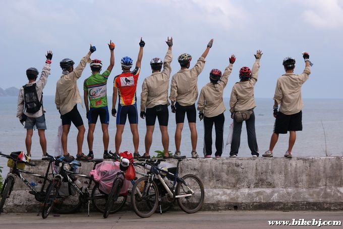 ���ٶ�Ա�����еģ���Ŀ�ĵغ��Ȱ���ʳ��