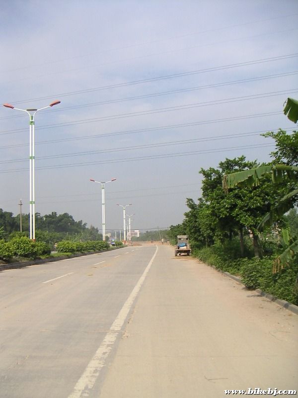 ���￪ʼ�Ϳ��Լ�����·��·���ˣ����ǵ���ͨ�У���ֱ���ǳ�ˬ�ĵ�������������