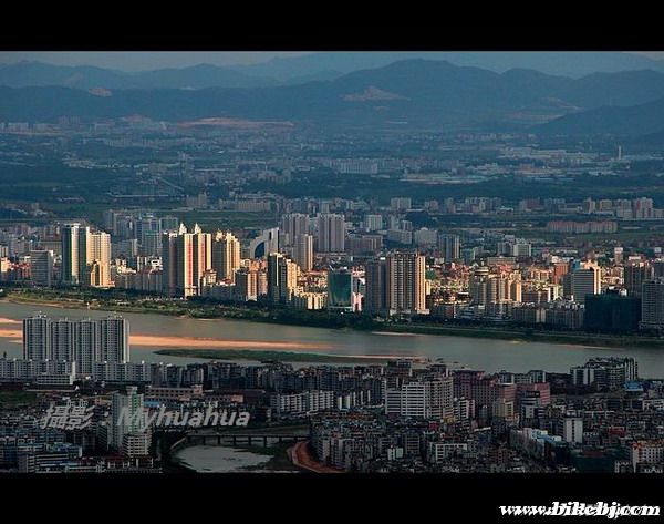 �Ӱ�Ƭɽ������������