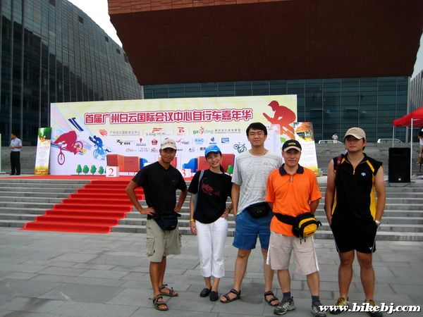 ���Ǽ�λ��Զ����Ҳ�������ź�����