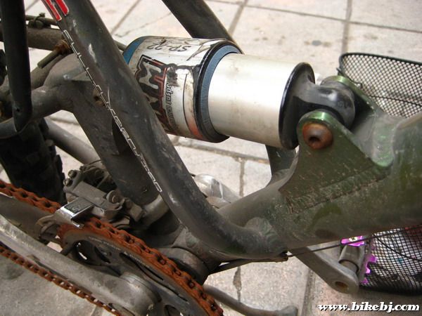 ���˵���⳵���к������