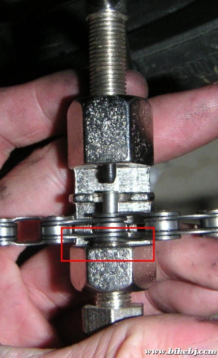 ����һ�£�ƴ��ʱ����򴦵���ĸ�����š���㣬��ס�������������������ʱ����λ��