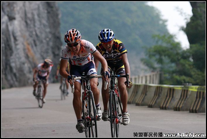 ͼΪ:�յ���˲��