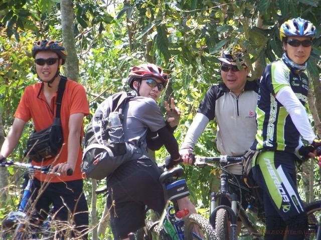 ˬ�꣬�ŷ��֣��ߴ�·������ԭ·��ͷ�ɡ�������������һ�Σ�