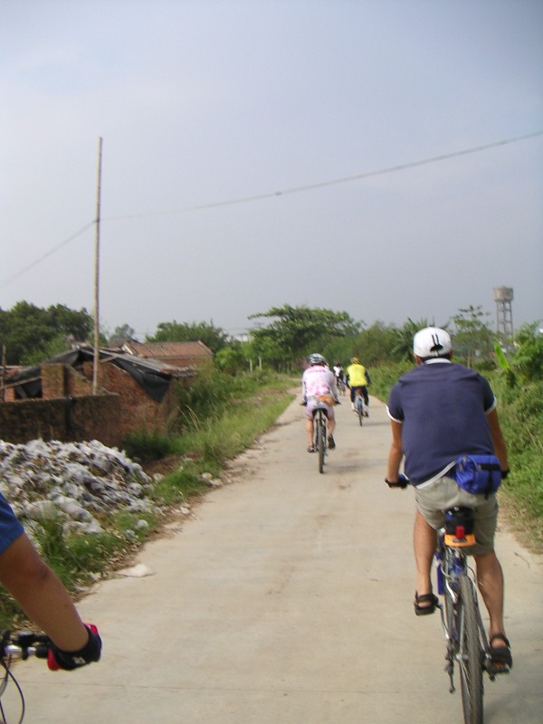 ·��ʼ�泩��