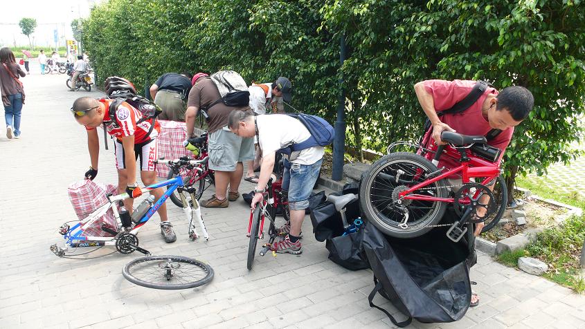 ����װ��