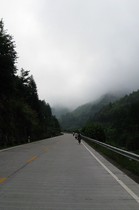 ������...