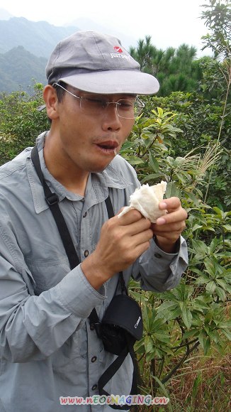 ɫ���е�����,�²����ڳ�ɶ?