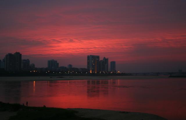 �ﳵ�س�ʱ,������������ɫ....