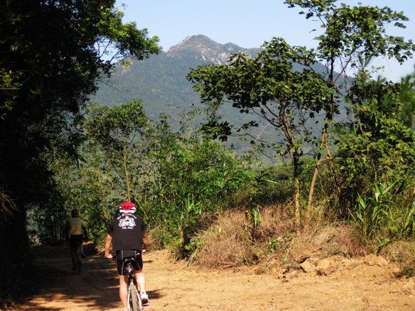 ������¥����ȥ������ߴ��ɽ����Ǳ�¥��