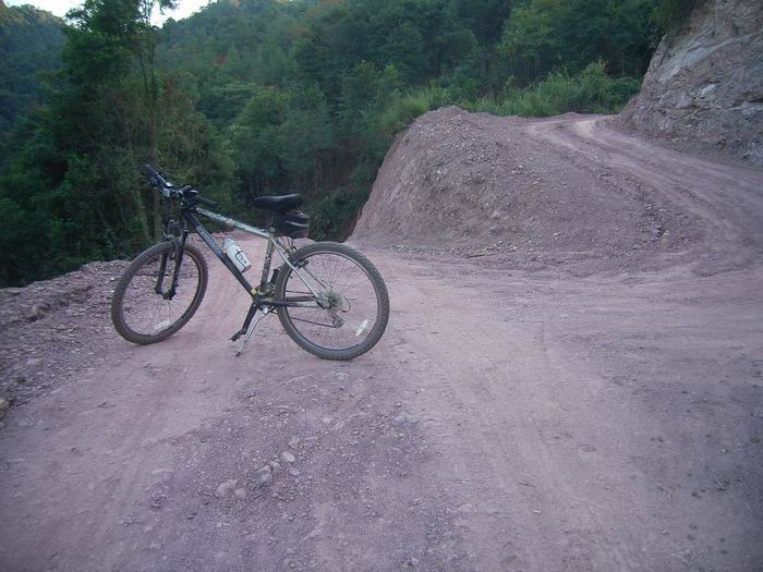 �����·������