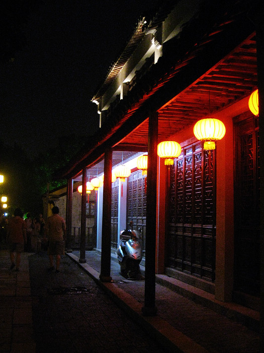 �ų���ӵ�С����