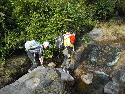 �����ء���Ϫ