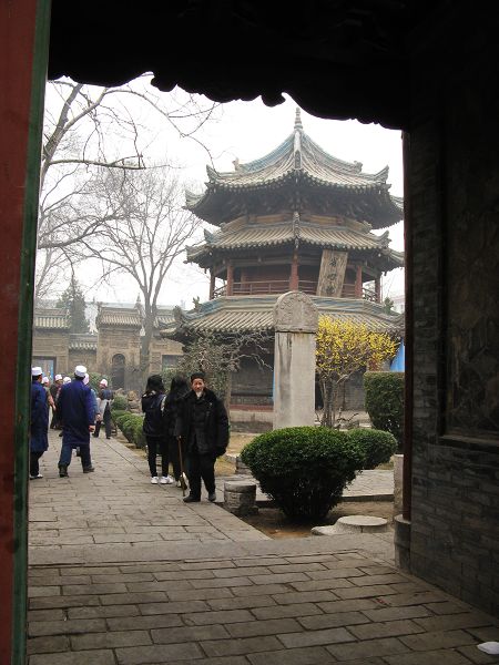 ���ڽ���