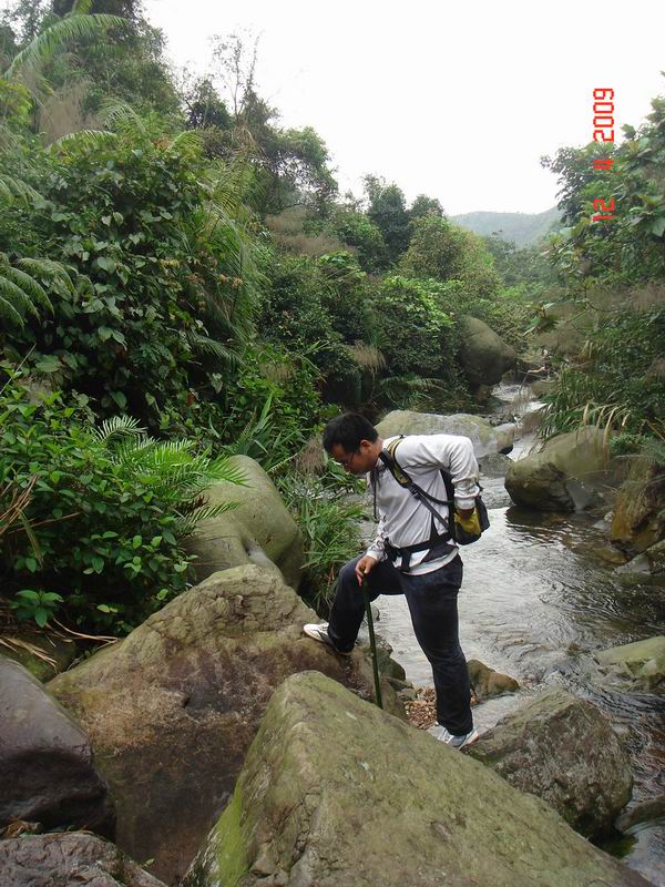 ��~���˰����������·