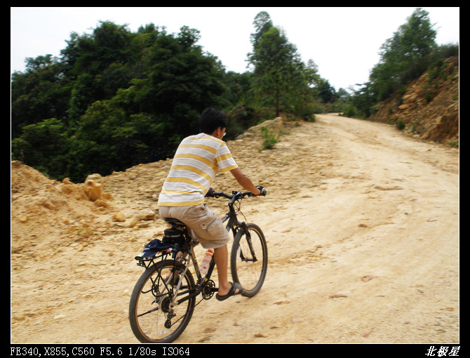 �ϴ��£����ͣ�