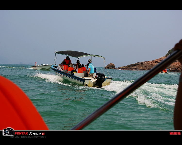 ����ͧ����,�����ǵ�Ŀ��ɳ̲��ȥ.���ǲ�����ӿ�ĺ���,�����ͻ��.