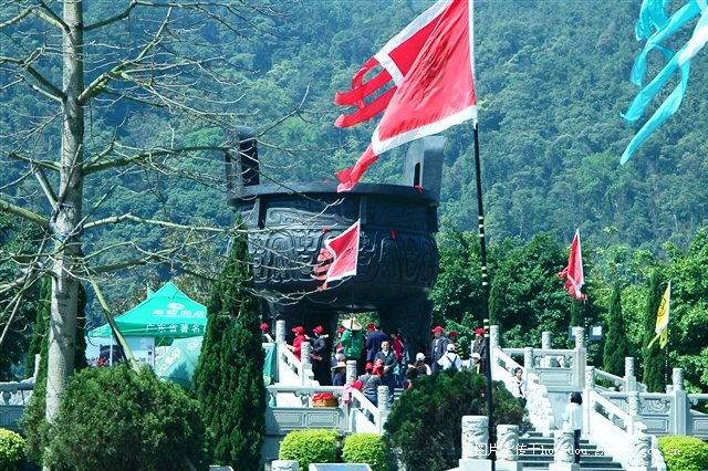 ���춦��ɽ��ɫ��¿����Ƭ��